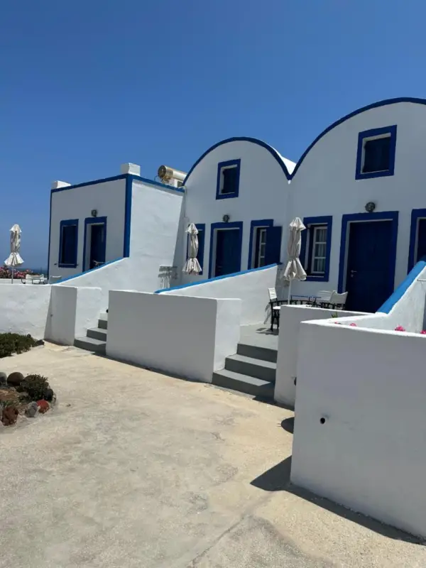 Hotel Paradisos Oia 4